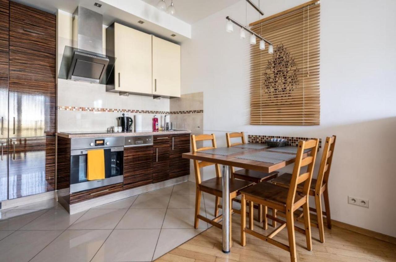 Golden Apartments Warsaw - Big And Bright Apartment In Platinum Towers- Browary- Grzyb61A エクステリア 写真